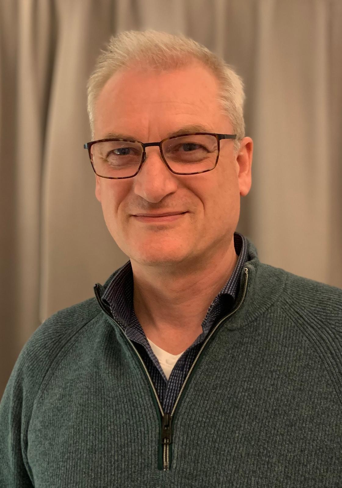 Rijbewijskeuring CBR Psychiater Gijs Wientjes Rijbewijskeuringdirect